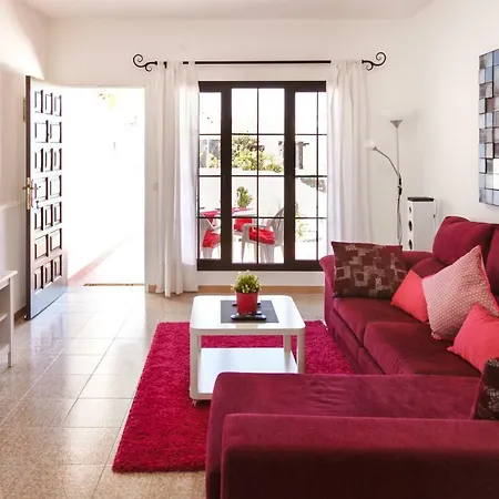 Filla بويرتو ذيل كارمين